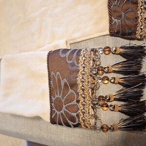 Croscill Set Of 2 Decirative Hand Towels